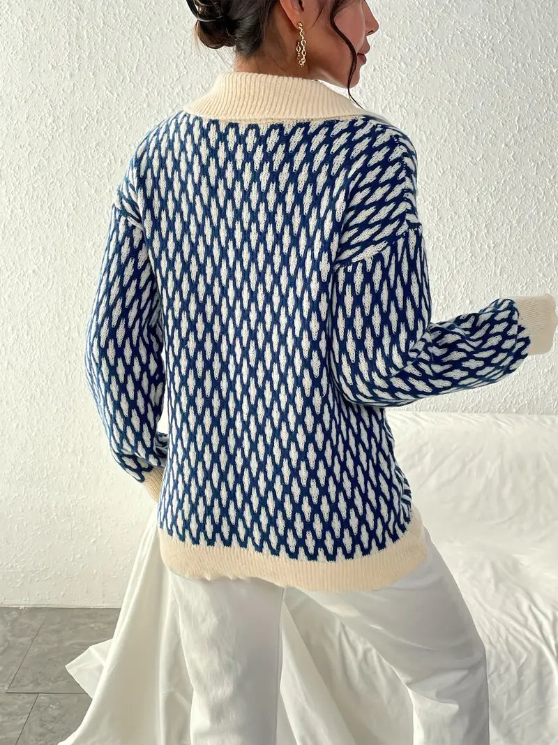 Pullover Mit Klassischem Kragen Und Elegantem Design