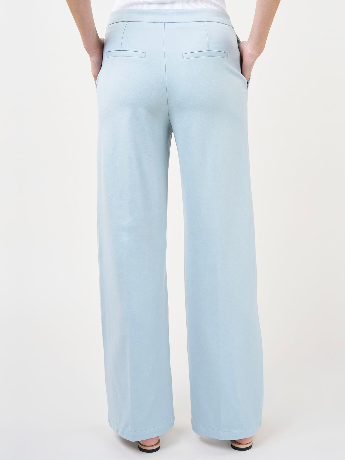 Elegantes Design, Schlichte Hose
