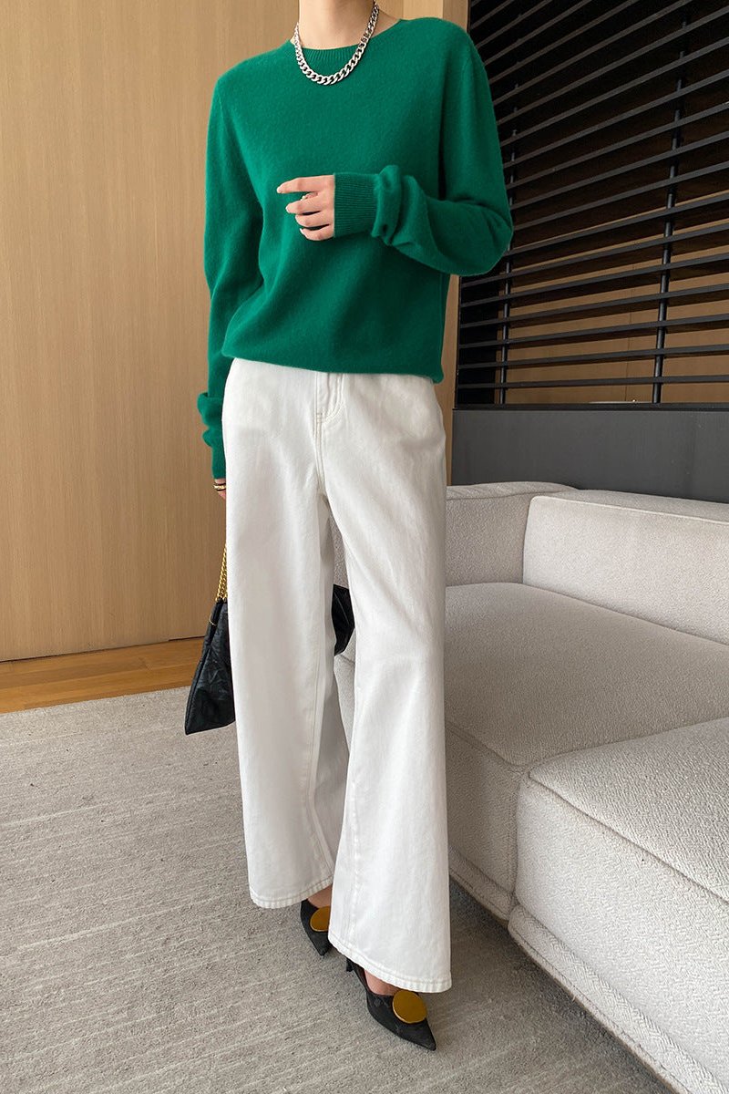 Stilvoller Und Eleganter Designpullover