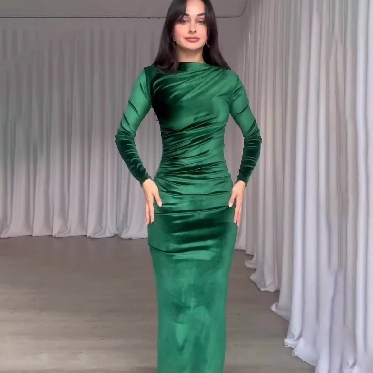 Langärmliges Maxikleid