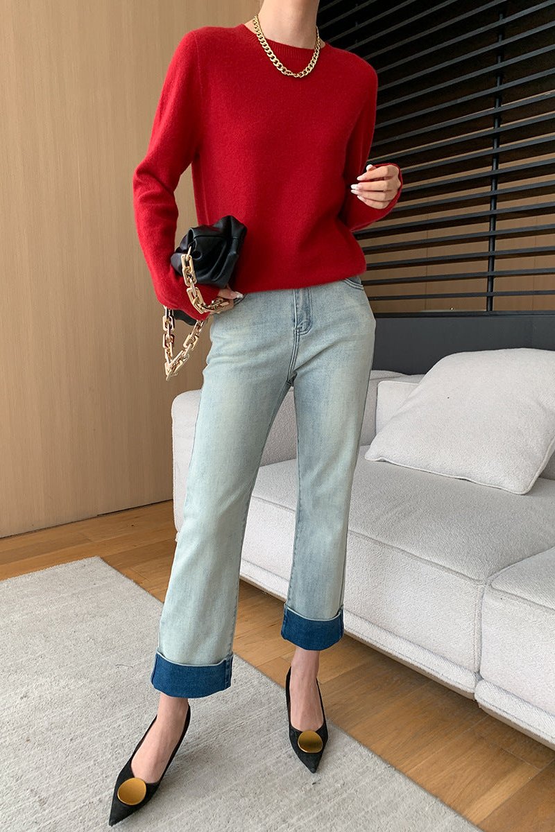 Stilvoller Und Eleganter Designpullover