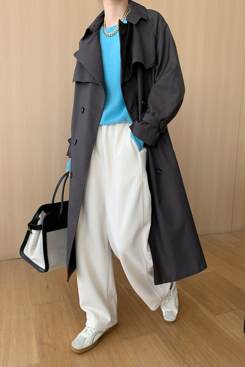 Stilvoller Und Eleganter Designpullover