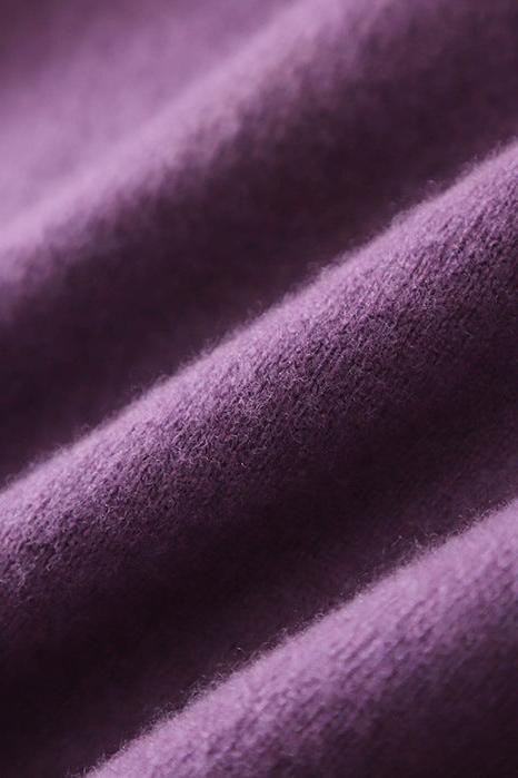 Stilvoller Und Eleganter Designpullover