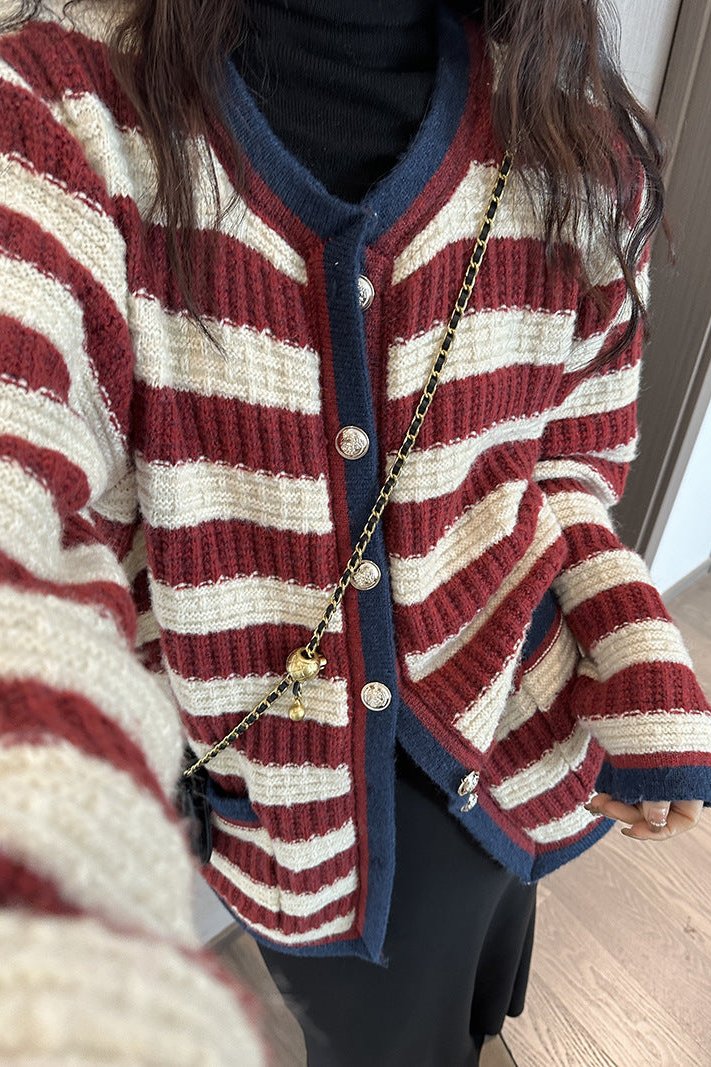 Gestreifte, Gemusterte Strickjacke