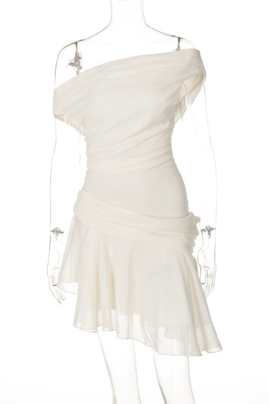 One-Shoulder-Chiffonkleid Mit Tiefem Ausschnitt Und Volant