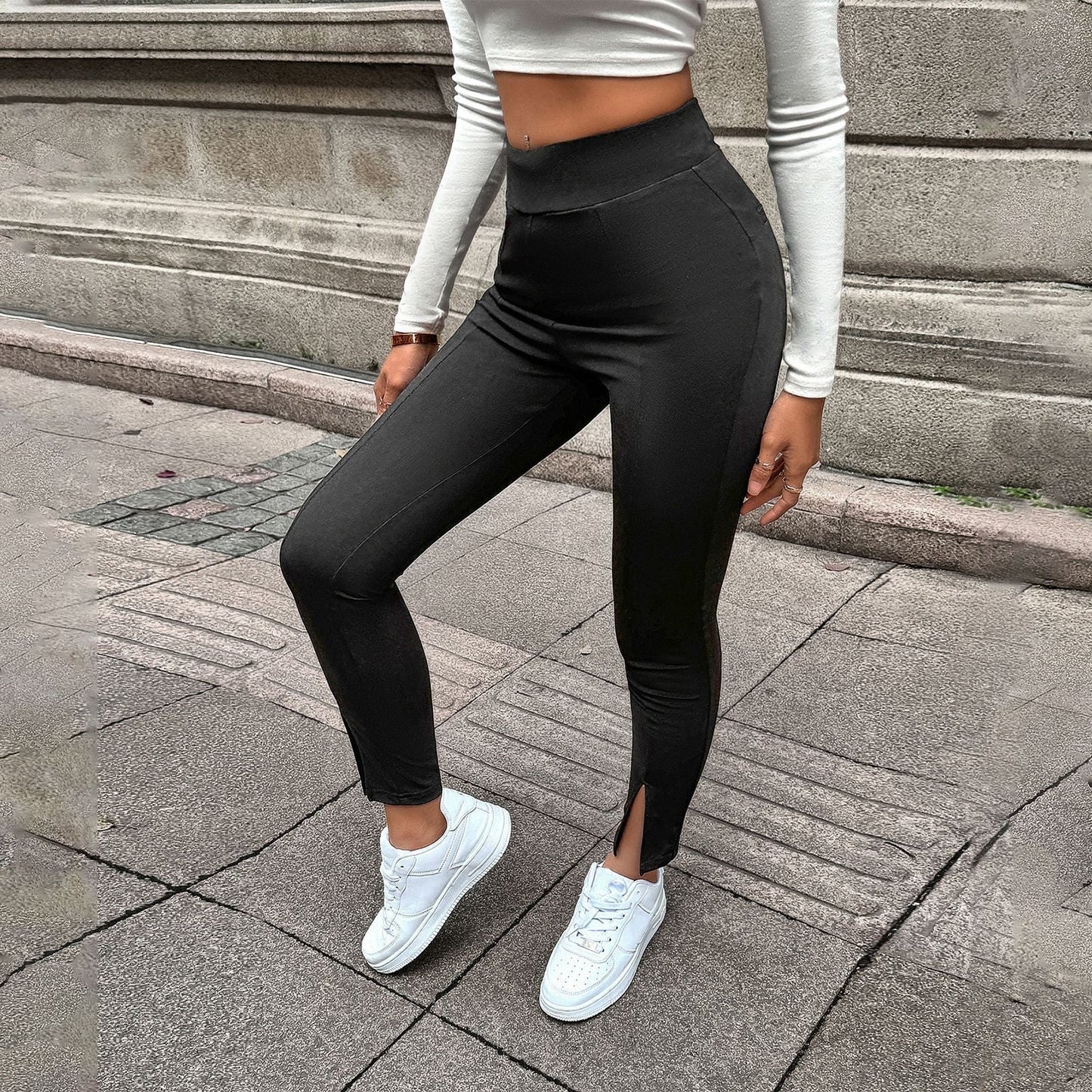 Stilvolle Und Elegante Einfarbige Hose