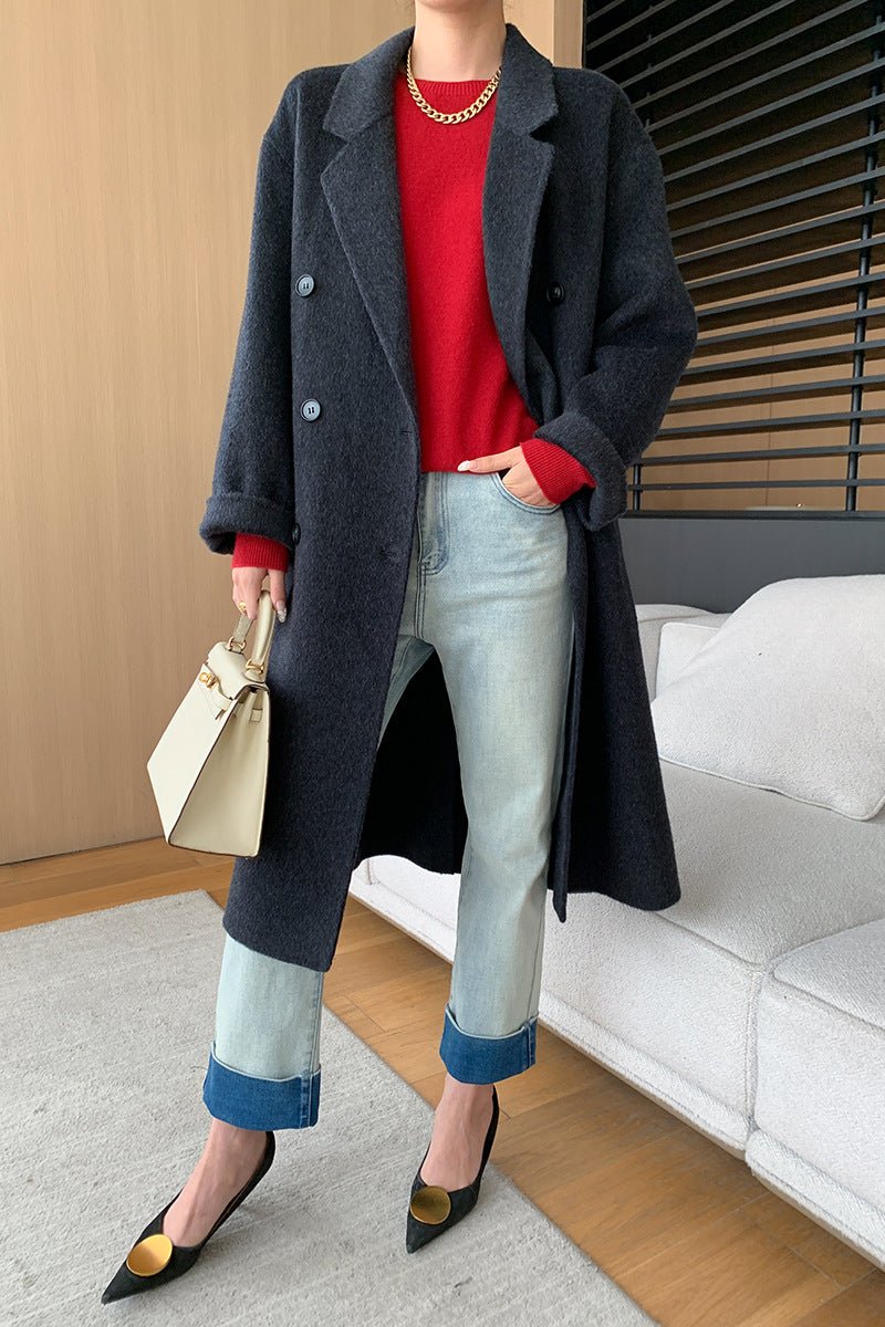Stilvoller Und Eleganter Designpullover