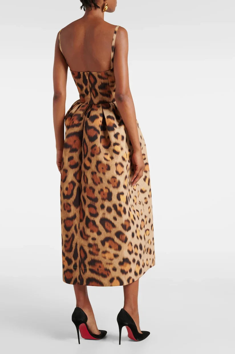 Figurbetontes Kleid Mit Leopardenmuster