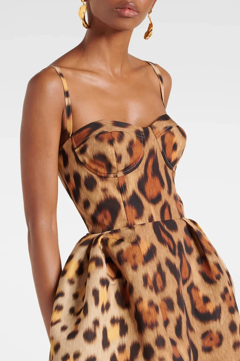 Figurbetontes Kleid Mit Leopardenmuster