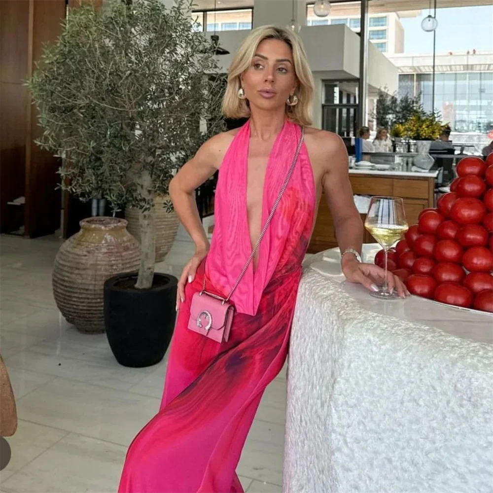 Elegantes Tief Ausgeschnittenes Maxikleid