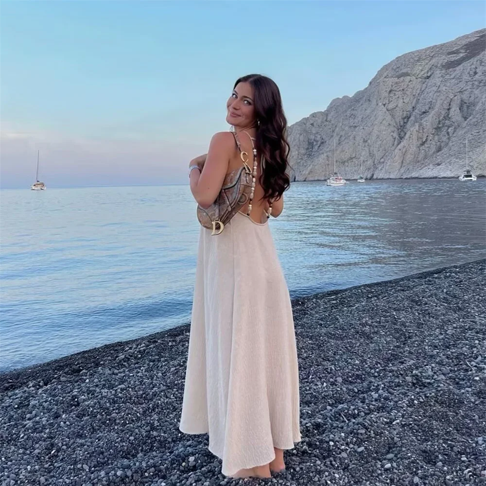 Rückenfreies Maxikleid