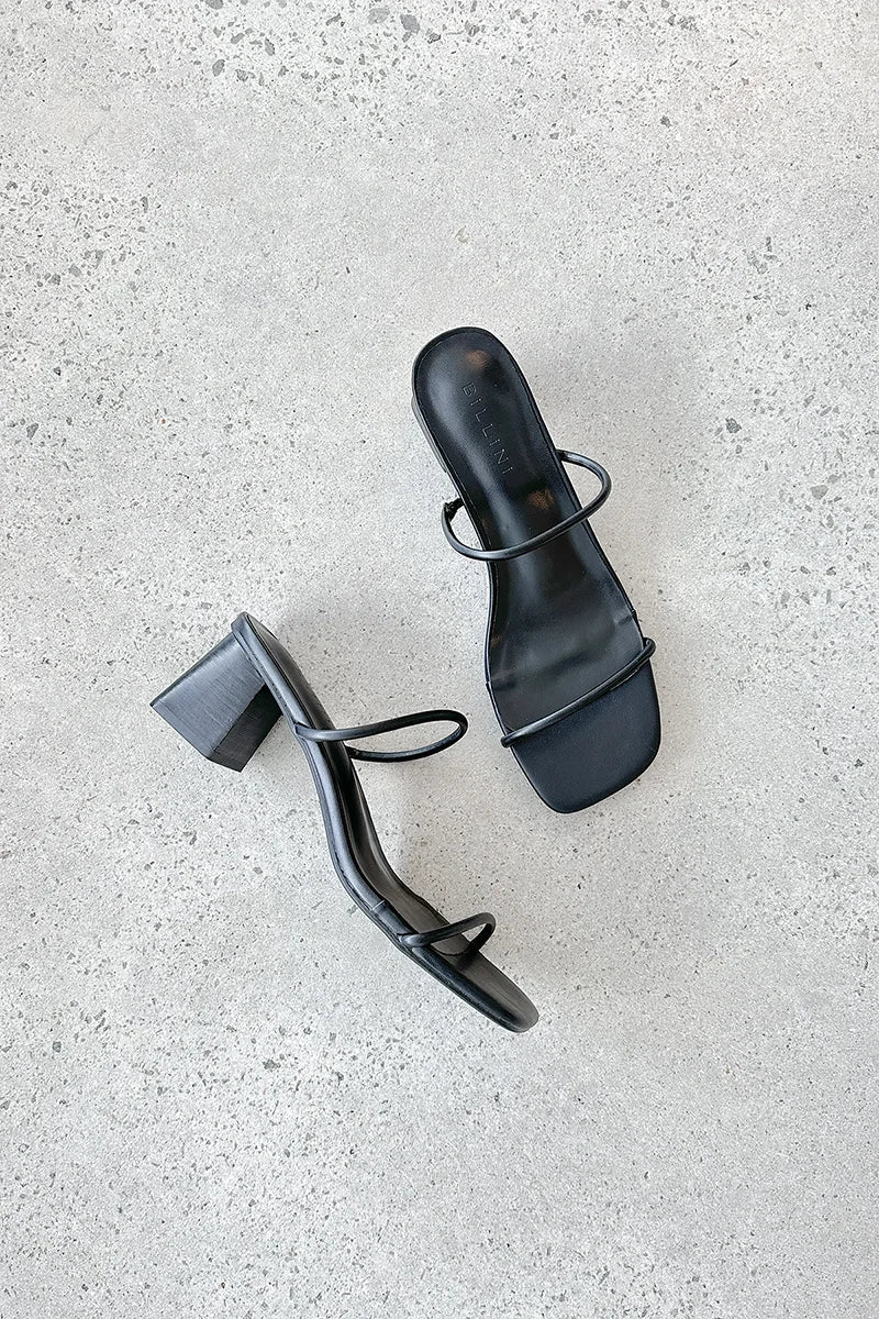 Stilvolle Und Moderne Sandalen Mit Blockabsatz