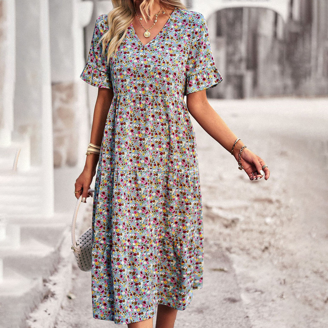 Elegantes Minikleid Mit Blumenmuster