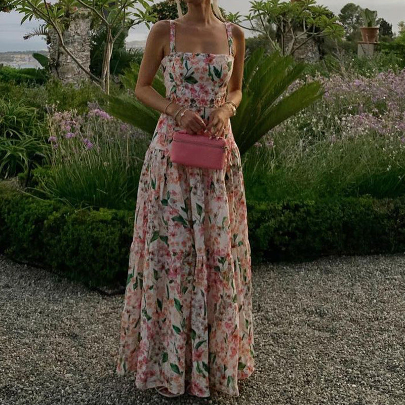 Ärmelloses Und Rückenfreies Trägerloses Langes Sommerkleid