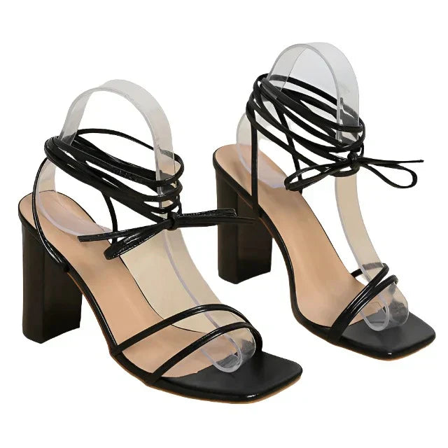 Damenschuhe Mit Dickem Absatz Und Knöchelriemen