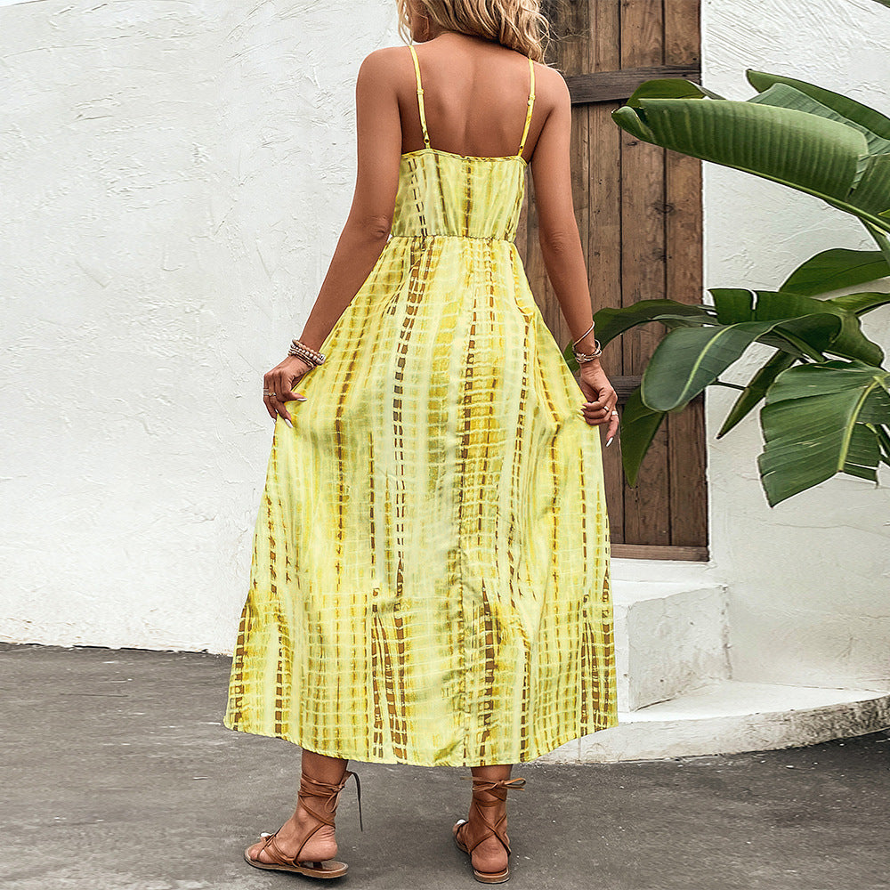 Tief Ausgeschnittenes Midikleid Mit Dünnen Trägern