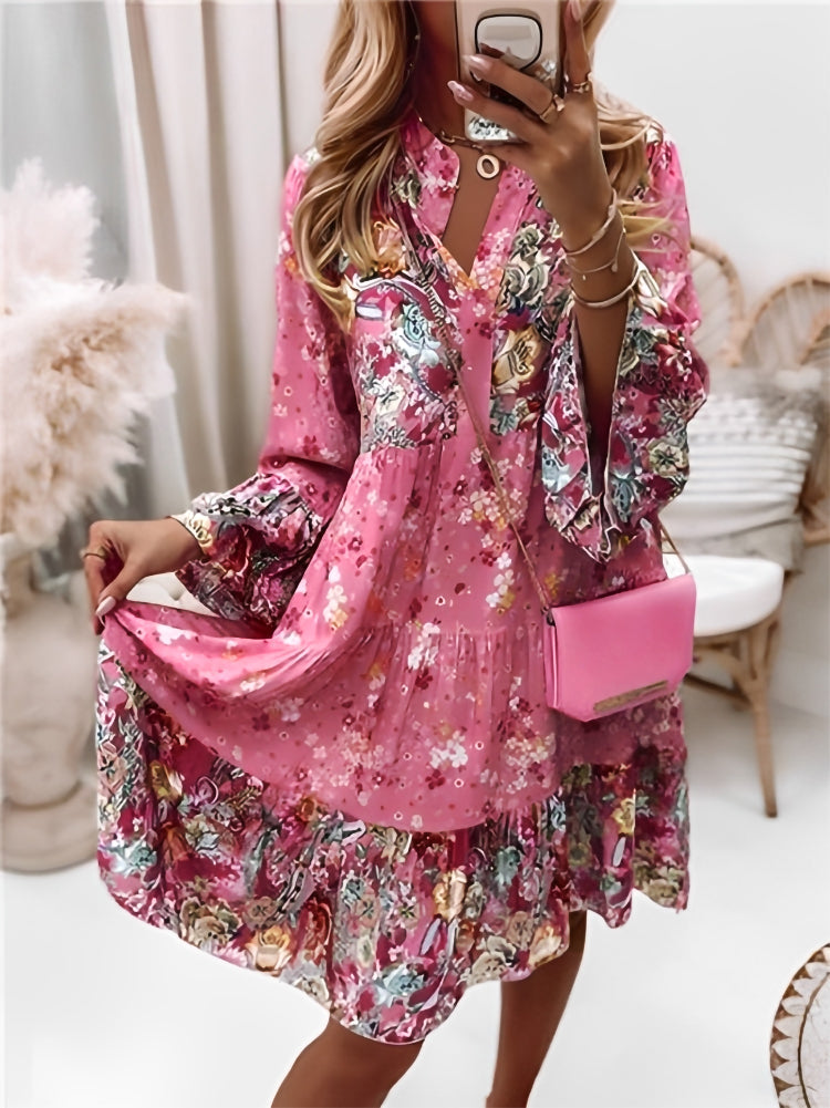 Sommerliches Kleid Mit Leuchtendem Glitzer Und Blumenmuster