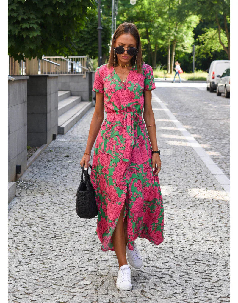 Kleid Mit V-Ausschnitt Und Blumenmuster