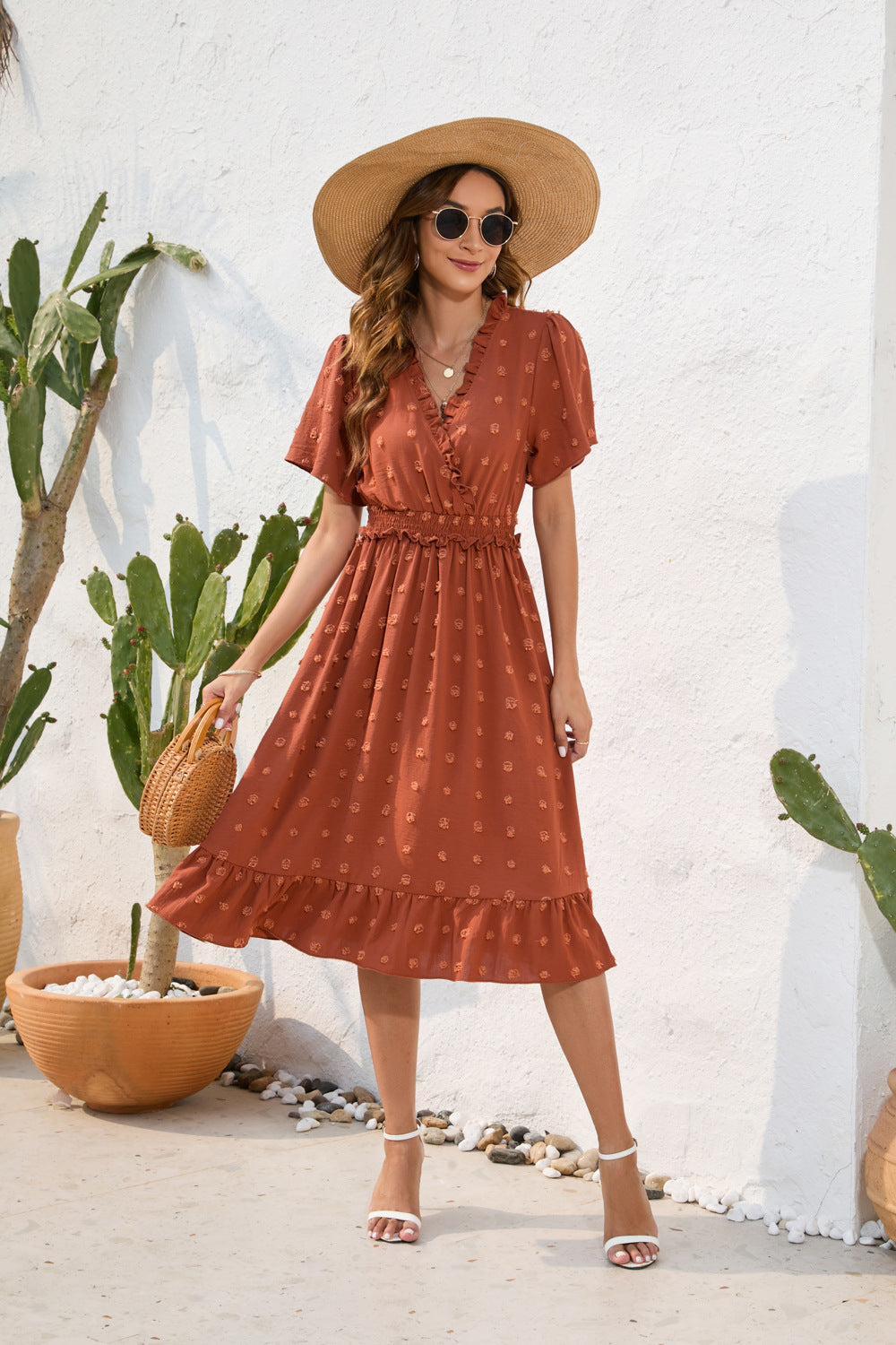 Sommerkleid Mit Hoher Taille Und Kurzen Ärmeln Und Schnürung