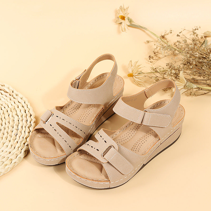Bequeme Sandalen Mit Plateausohle