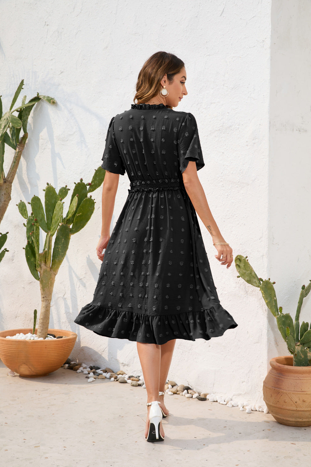 Sommerkleid Mit Hoher Taille Und Kurzen Ärmeln Und Schnürung