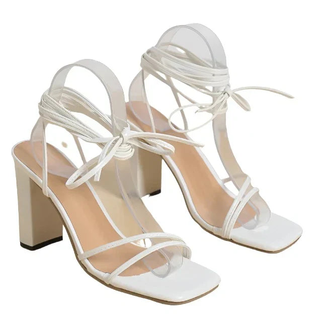 Damenschuhe Mit Dickem Absatz Und Knöchelriemen