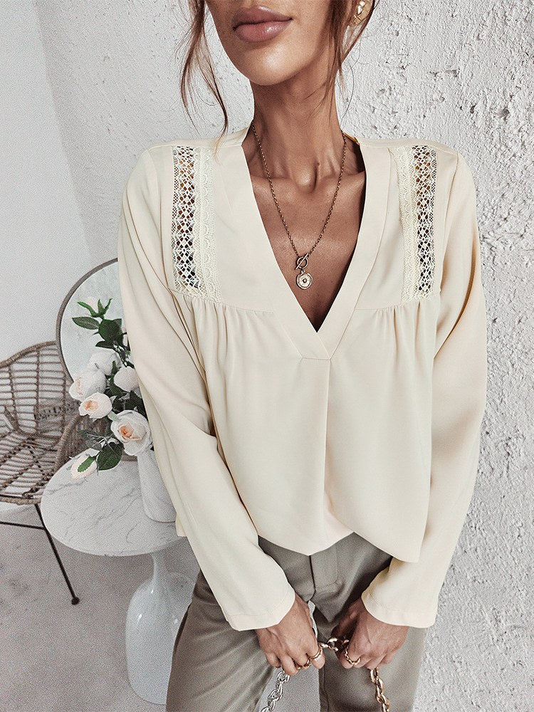 Bluse Mit V-Ausschnitt Und Lockerem Schnitt