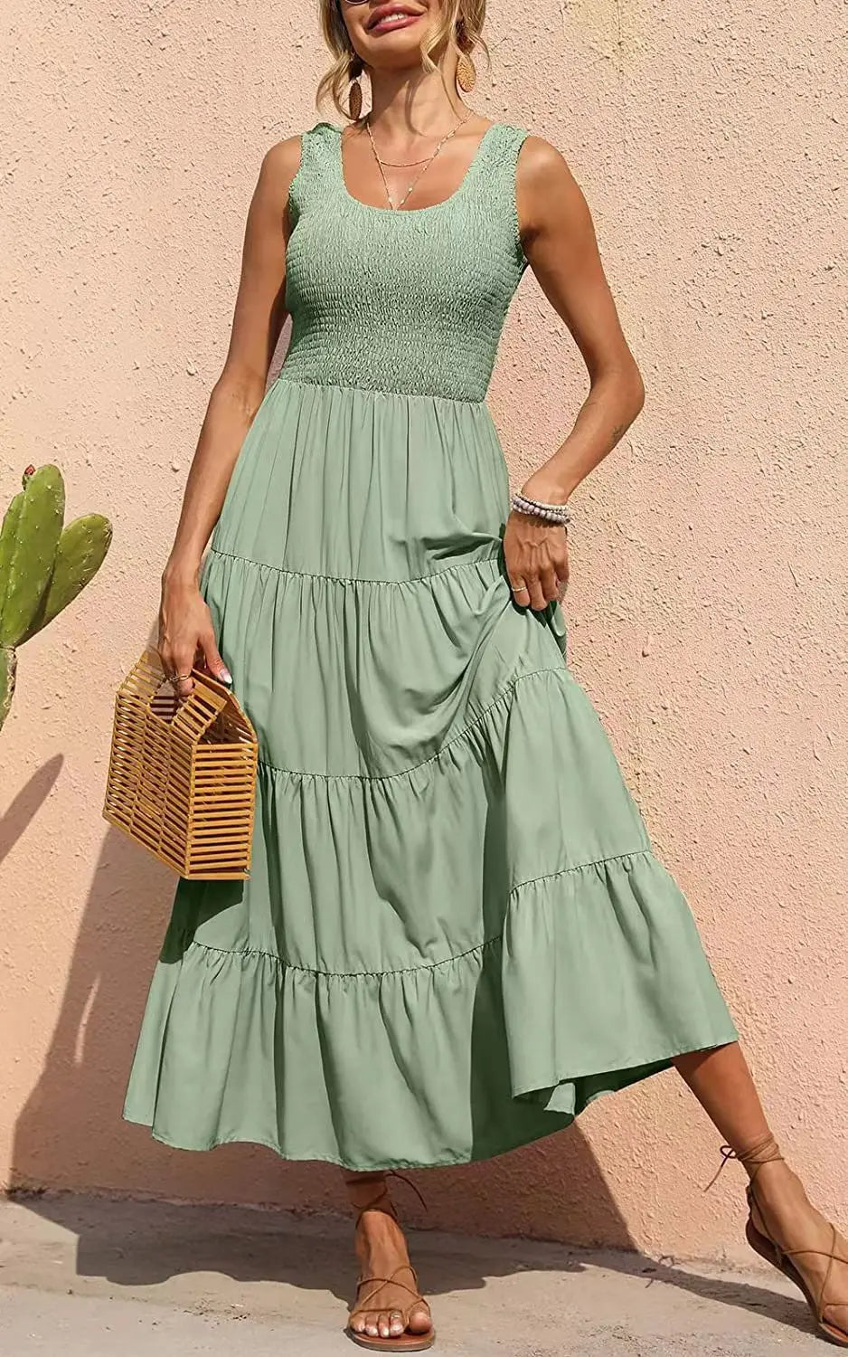 Sommer-Midikleid Mit Spaghettiträgern Und Elastischer Taille