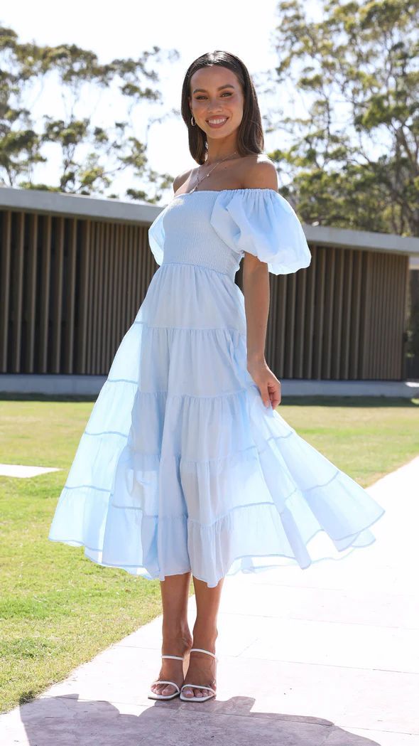 Schulterfreies Midikleid