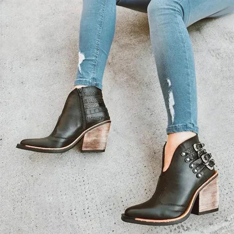 Stilvolle Und Elegante Designstiefel