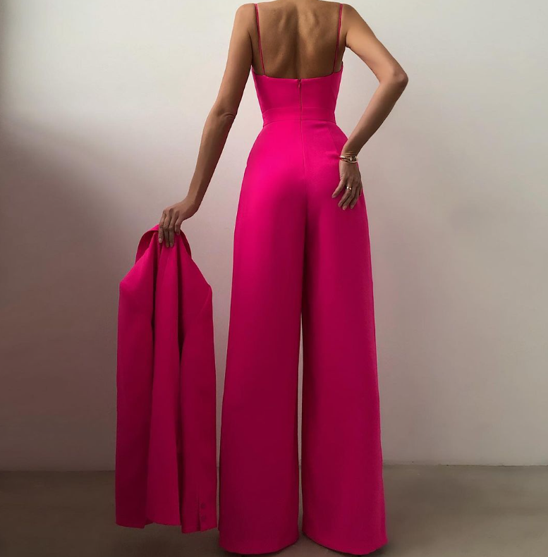 Lässiger Jumpsuit Mit Geradem Schnitt Und Strickdetails