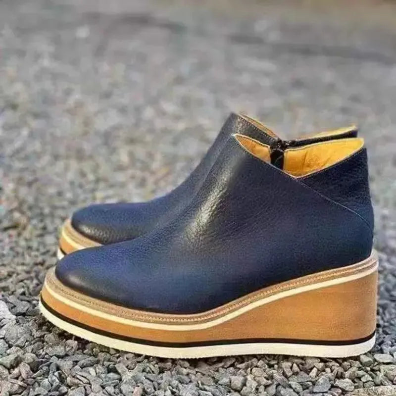 Stiefel Mit Reißverschluss İm Eleganten Design