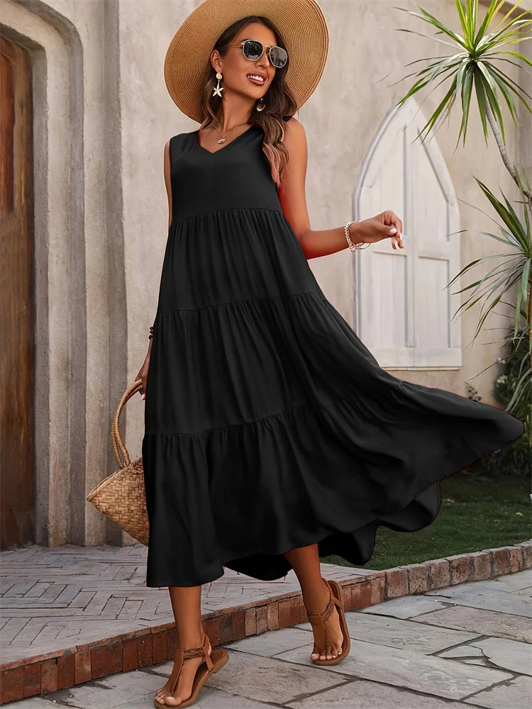 Langes Kleid Mit V-Ausschnitt Und Lockerem Schnitt Und Rüschen
