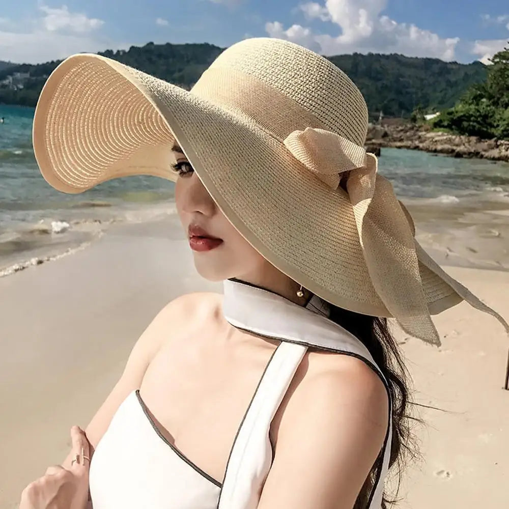 Großer Sonnenschutz-Strandurlaubshut Mit Stylischer Großer Schleife