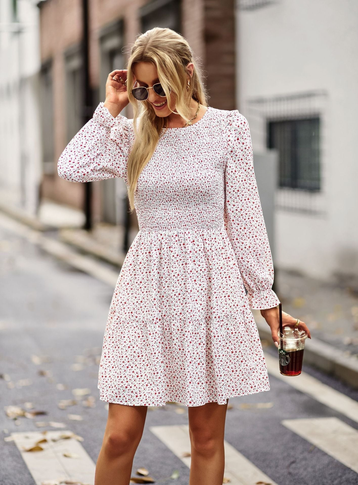 Gemustertes Midikleid Mit Rundhalsausschnitt