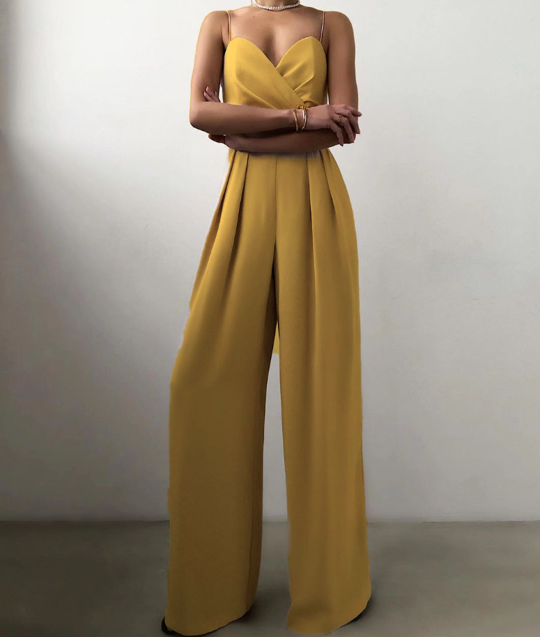 Lässiger Jumpsuit Mit Geradem Schnitt Und Strickdetails