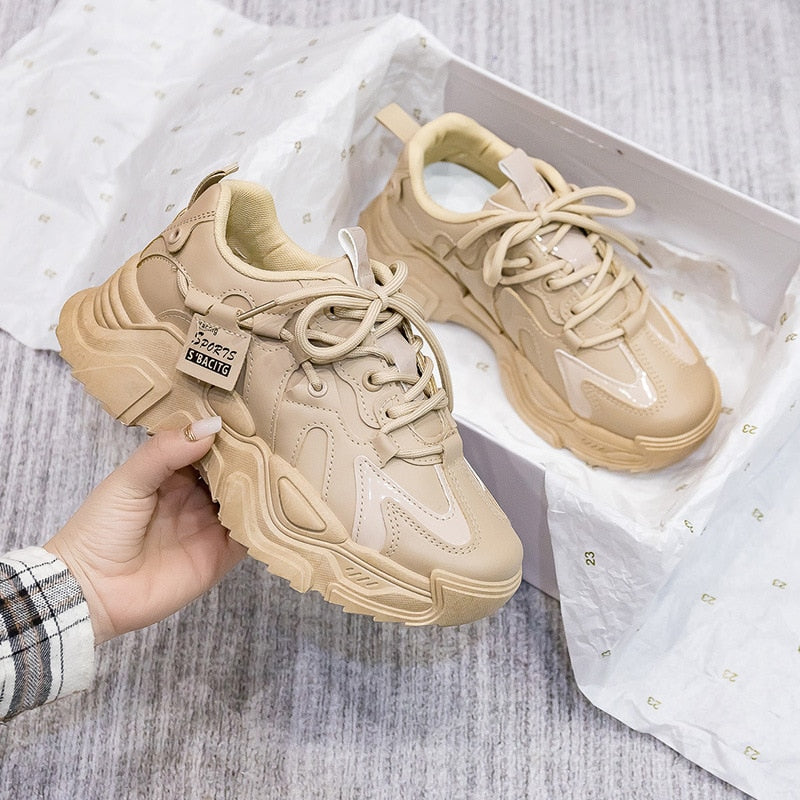 Bequeme Und Stylische Sneaker