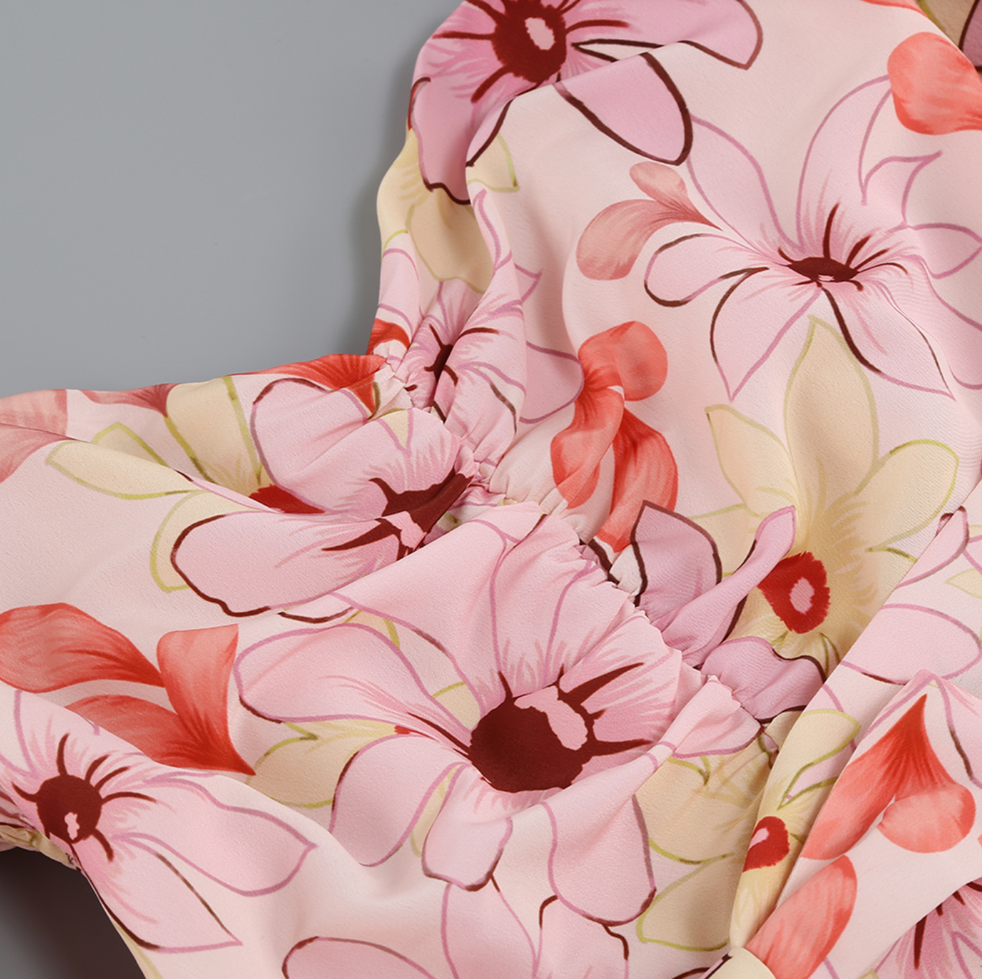 Langärmliges Maxikleid Mit Blumendruck
