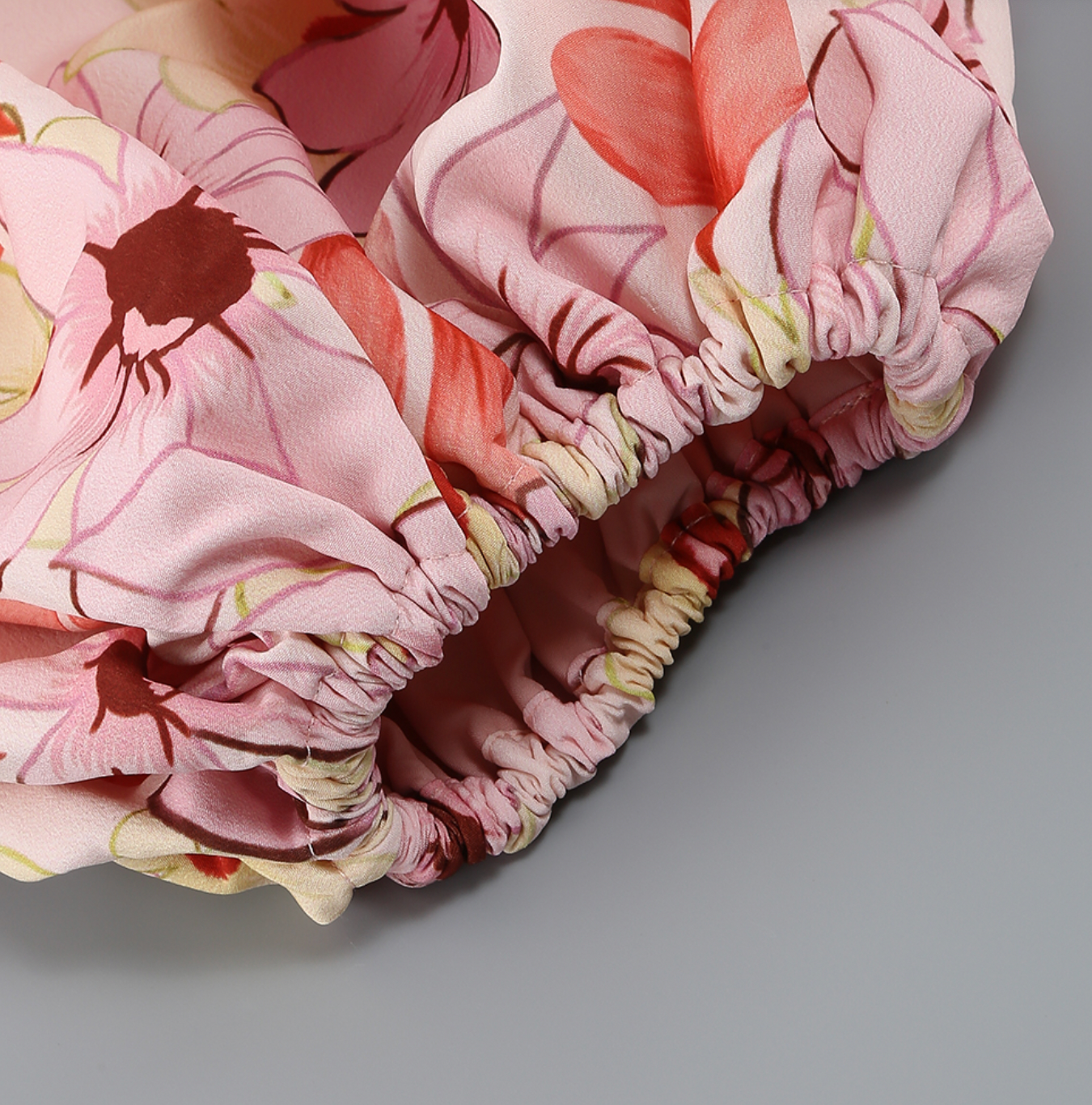 Langärmliges Maxikleid Mit Blumendruck