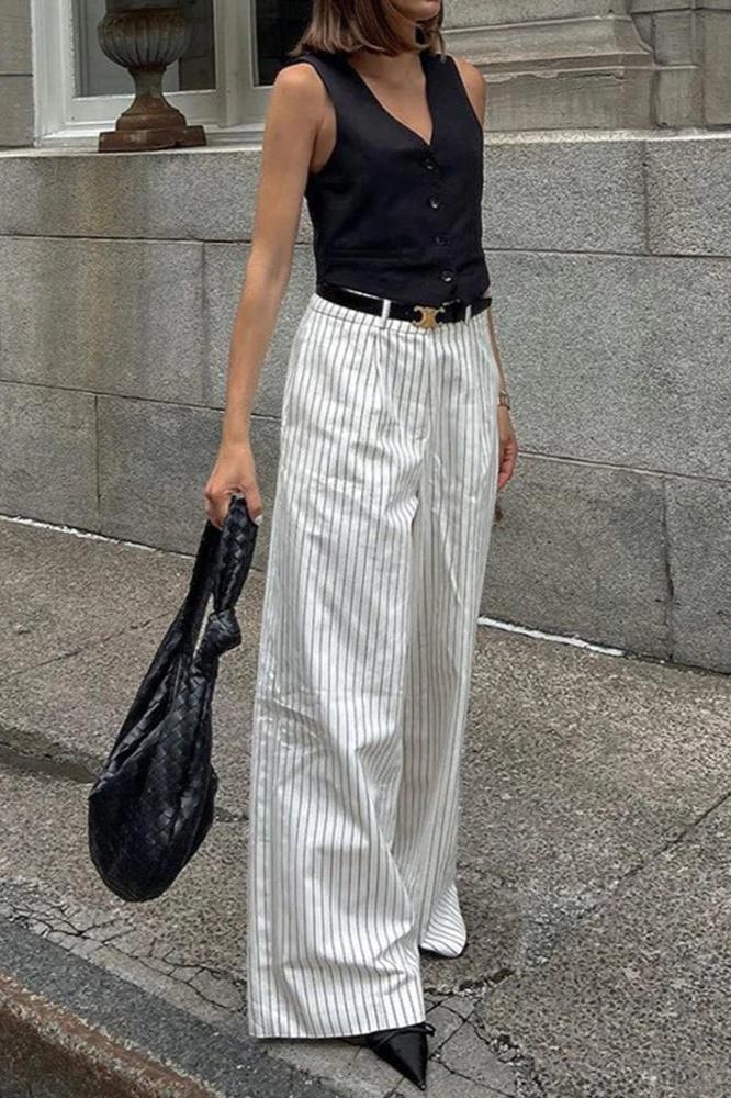 Gestreifte Hose Mit Weitem Bein Und Taschen
