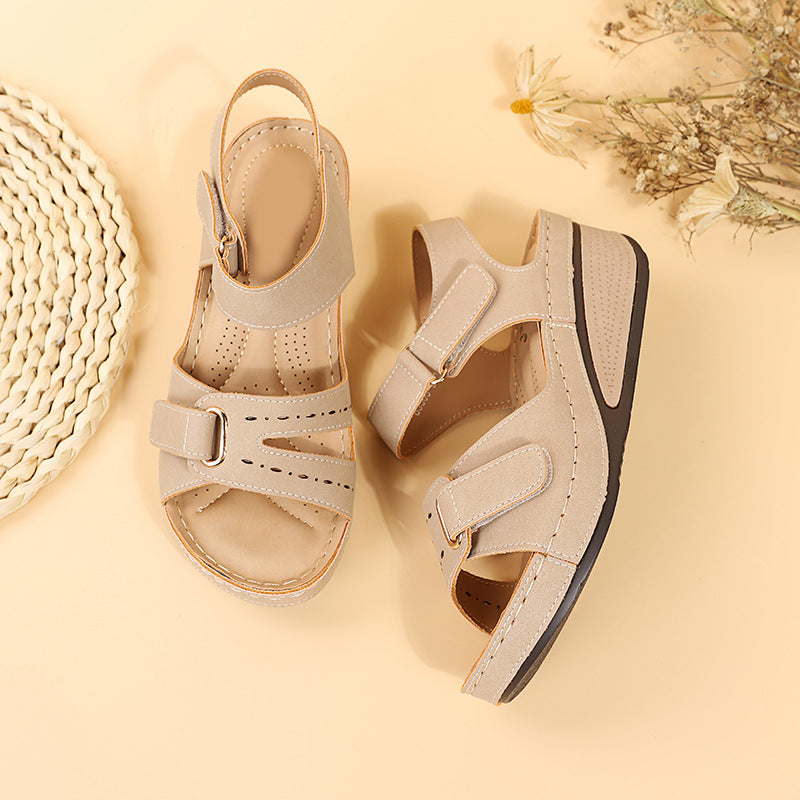 Bequeme Sandalen Mit Plateausohle