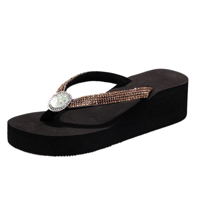 Strandpantoffeln Mit Keilabsatz – Sommerliche Eleganz