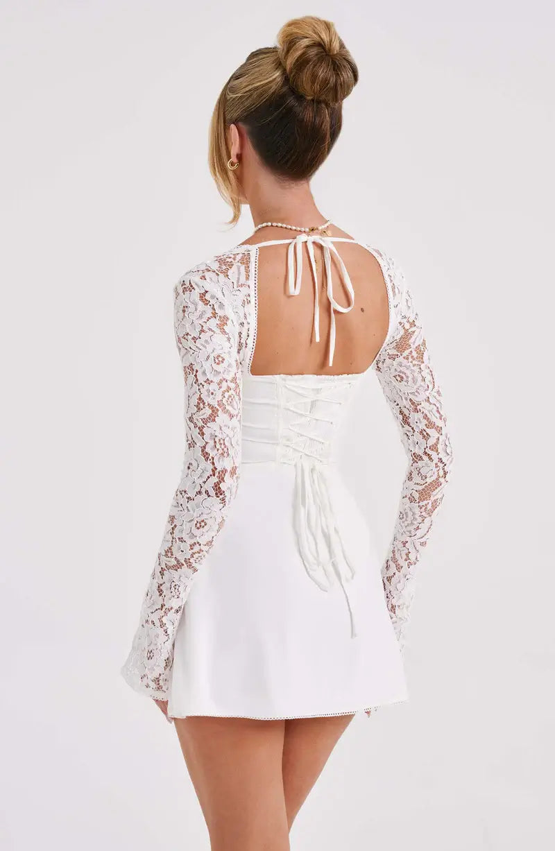 Minikleid Mit Spitzendetail