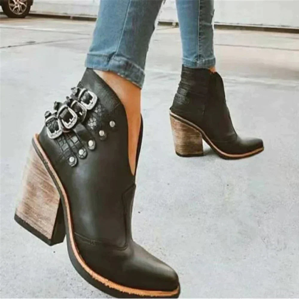 Stilvolle Und Elegante Designstiefel