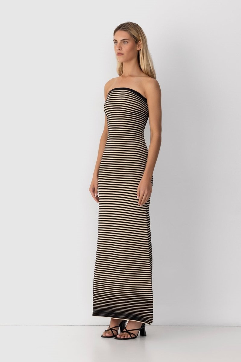 Ärmelloses Gestreiftes Maxikleid Aus Strick