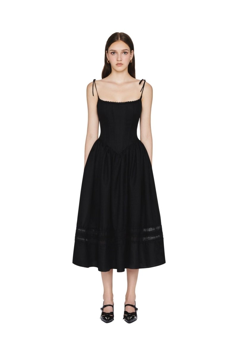 A-Linien-Kleid Mit Quadratischem Ausschnitt Und Spitzendetail