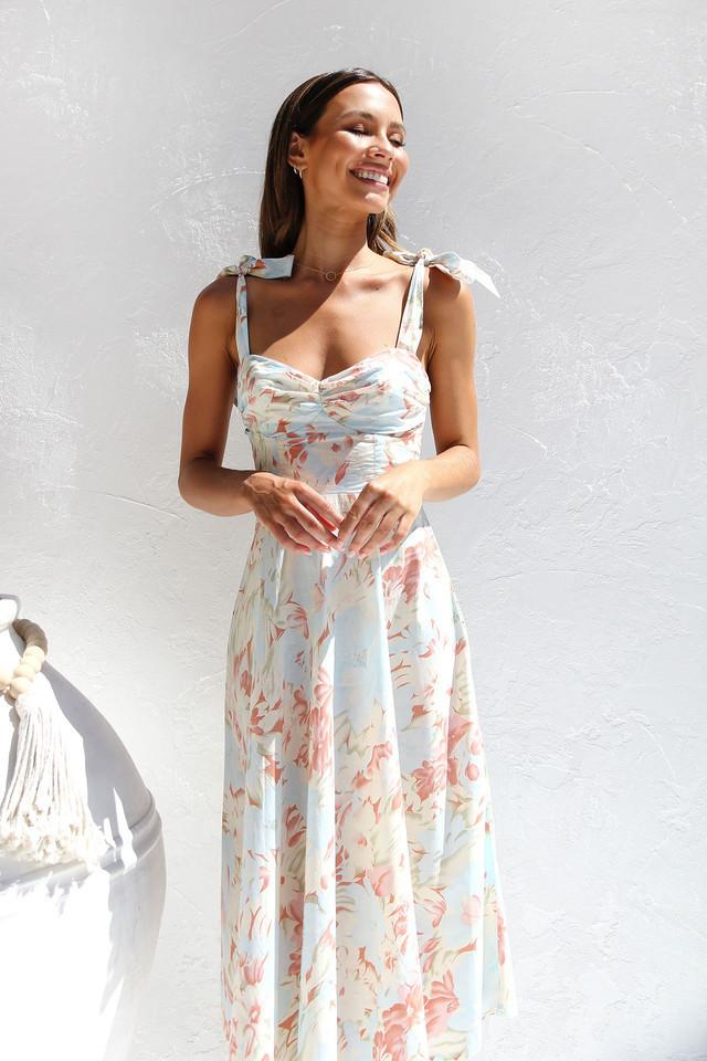 Midikleid Mit Abstraktem Blumenmuster Und Rüschendetail
