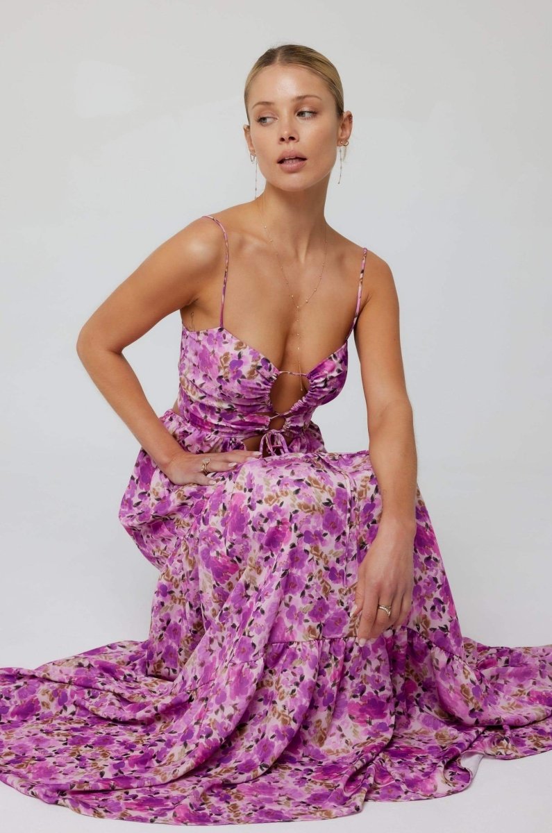 Lagen-Maxikleid Mit Blumendruck