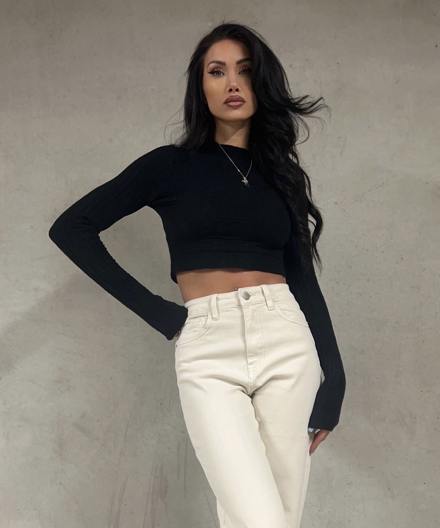 Jeans Mit Weitem Bein