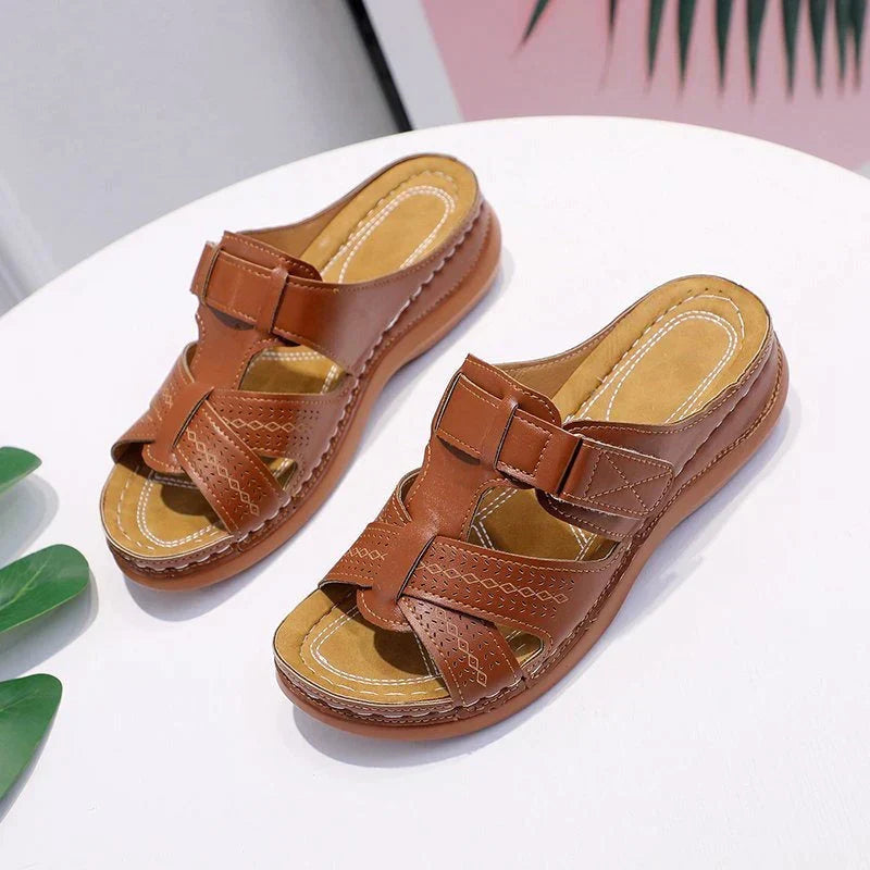 Stilvolle Sommer-Slipper